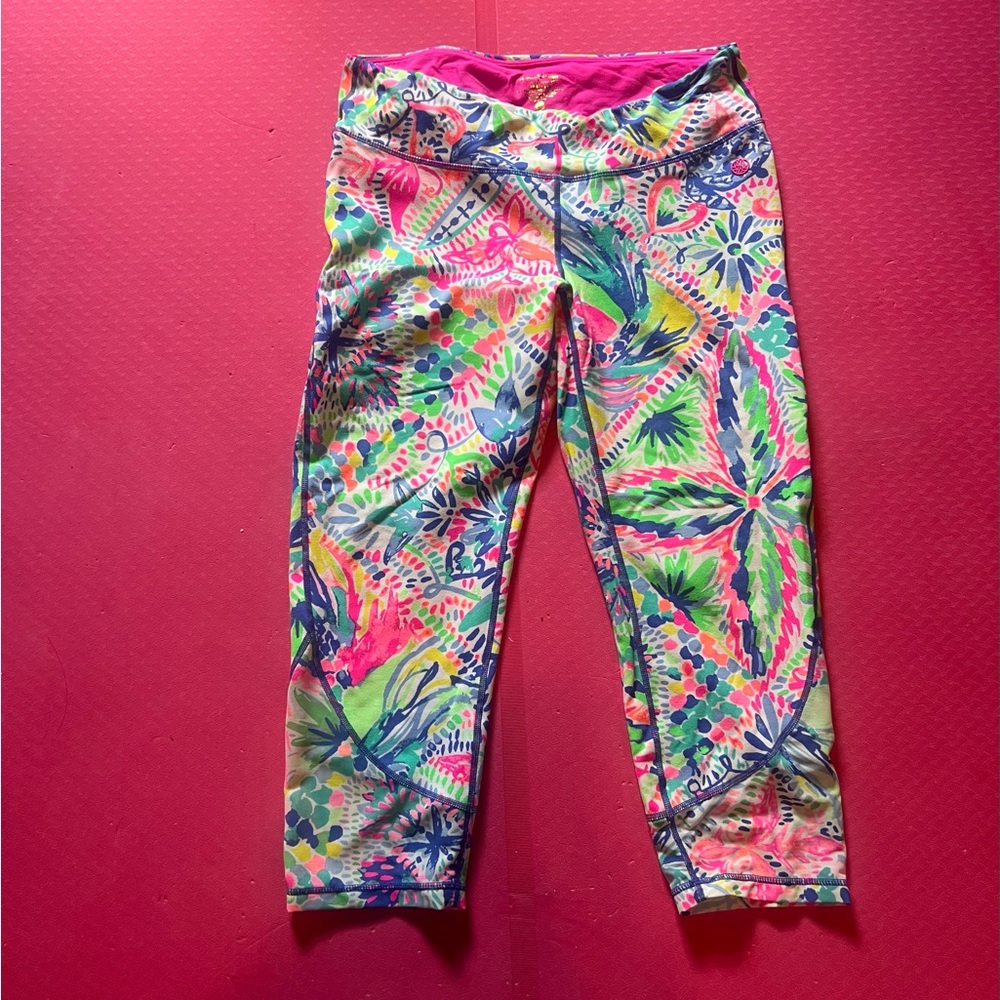Lilly Pulitzer Vibrant Multicolor Capris